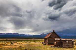 Cabin and Mt. Elbert-5783.jpg